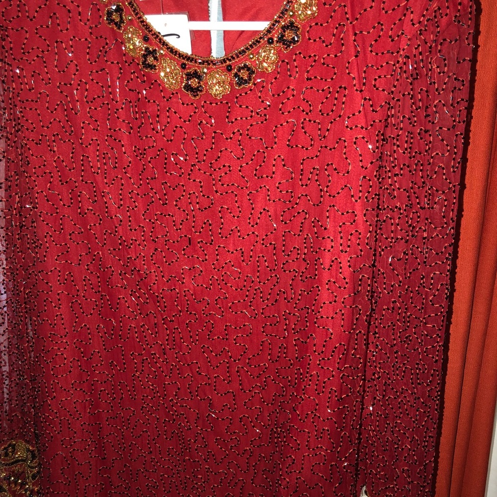 Beaded Top - Picture 3 of 7